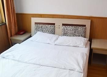 Sanliuba Chain Hotel 城陽 エクステリア 写真